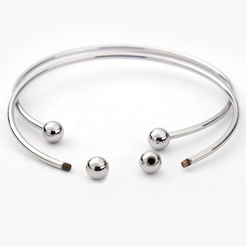 Unisex Silver-Plated Round Cuff Bracelet – Trendy Adjustable Design
