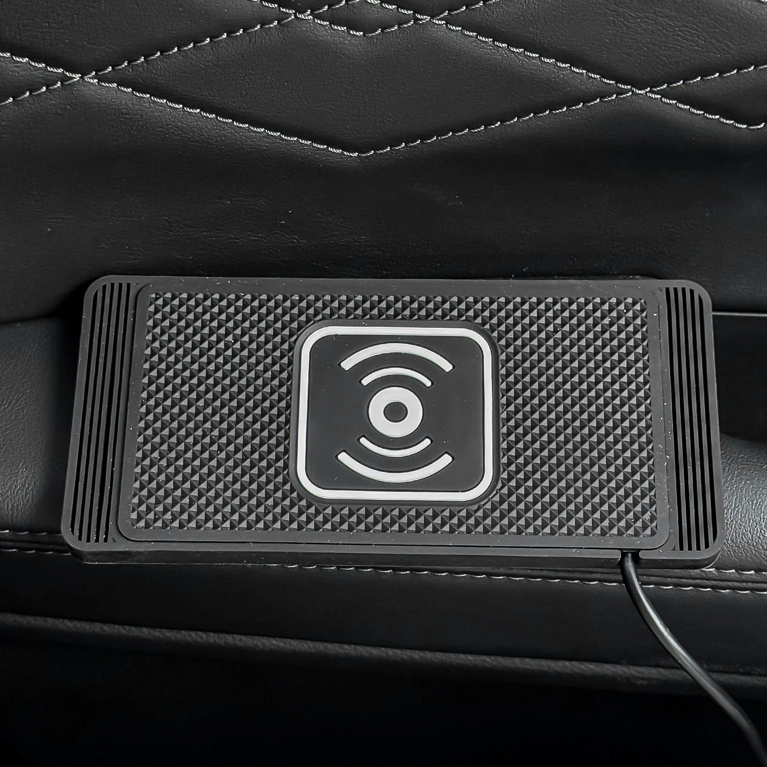 Wireless Car Charger Charging Pad 15w Non Slip Qi Fast Charger for Car Wireless Phone Charger for Android for IPhone 11/12/13/14
