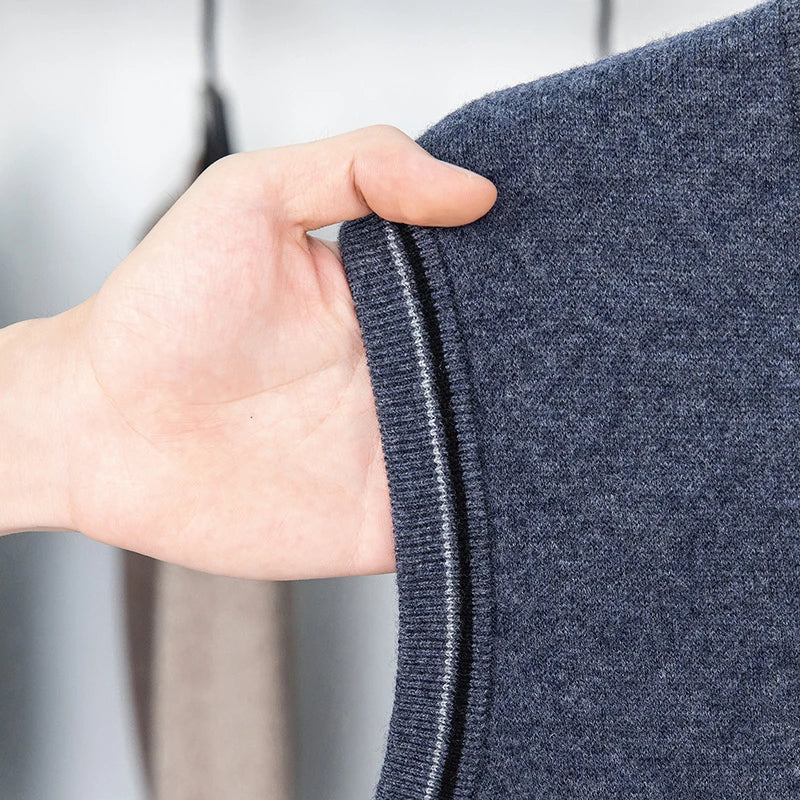 Men’s Casual Sleeveless Knit Vest