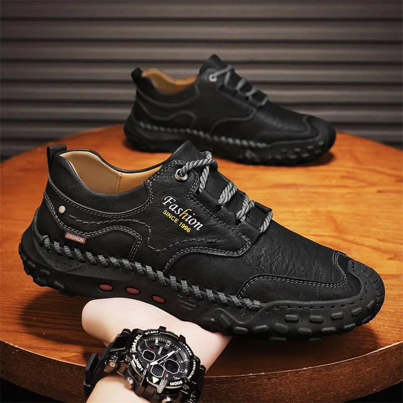 Outdoor Casual Leather Mens Shoes Retro Style Male Sneakers Adult Non-Slip Casual Desert Hiking Footwear Treking Shoes Trainers