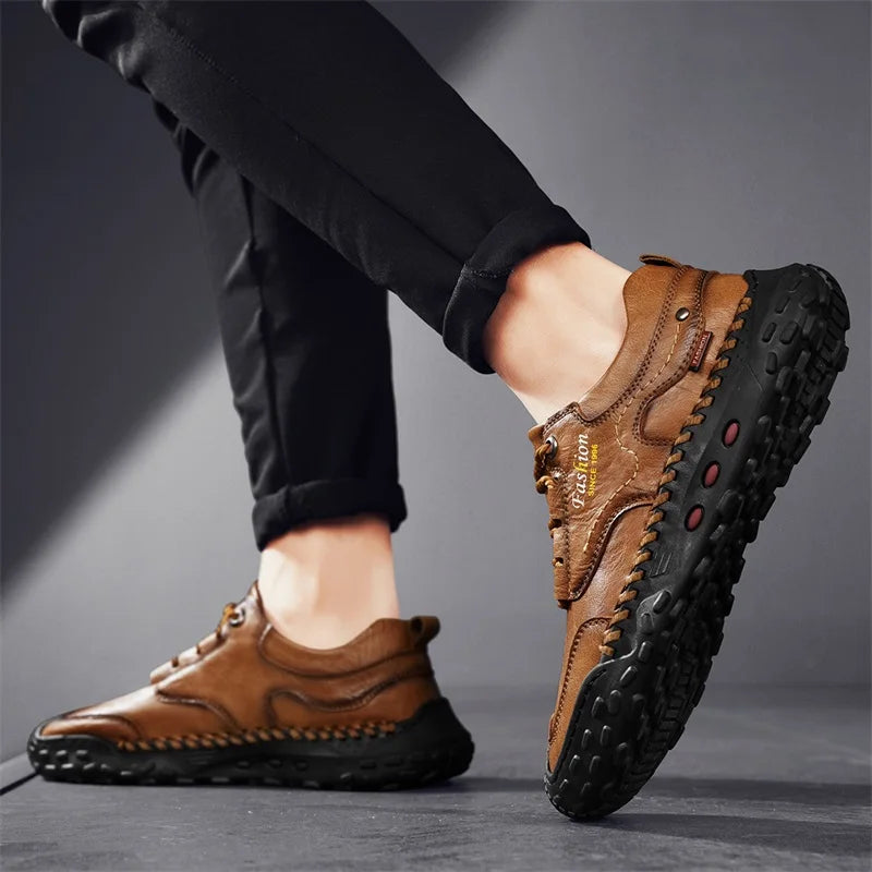Outdoor Casual Leather Mens Shoes Retro Style Male Sneakers Adult Non-Slip Casual Desert Hiking Footwear Treking Shoes Trainers