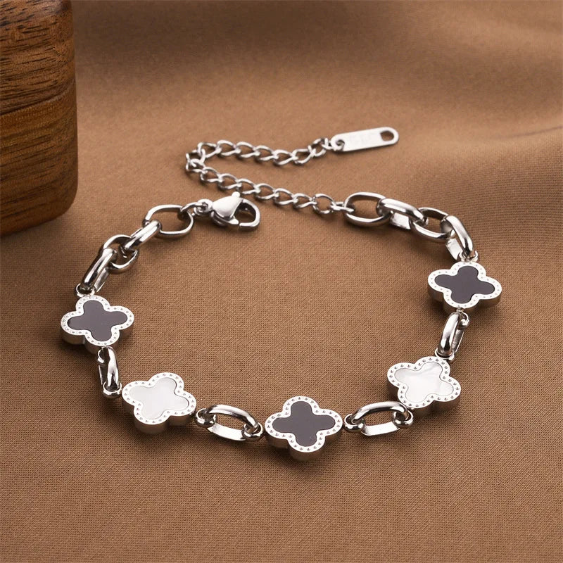 Women's Fashion Titanium Steel Four-leaf Clover Bracelet Adjustable Charm Bracelet Non-tarnish Lucky Chain Gift for Girlfriend