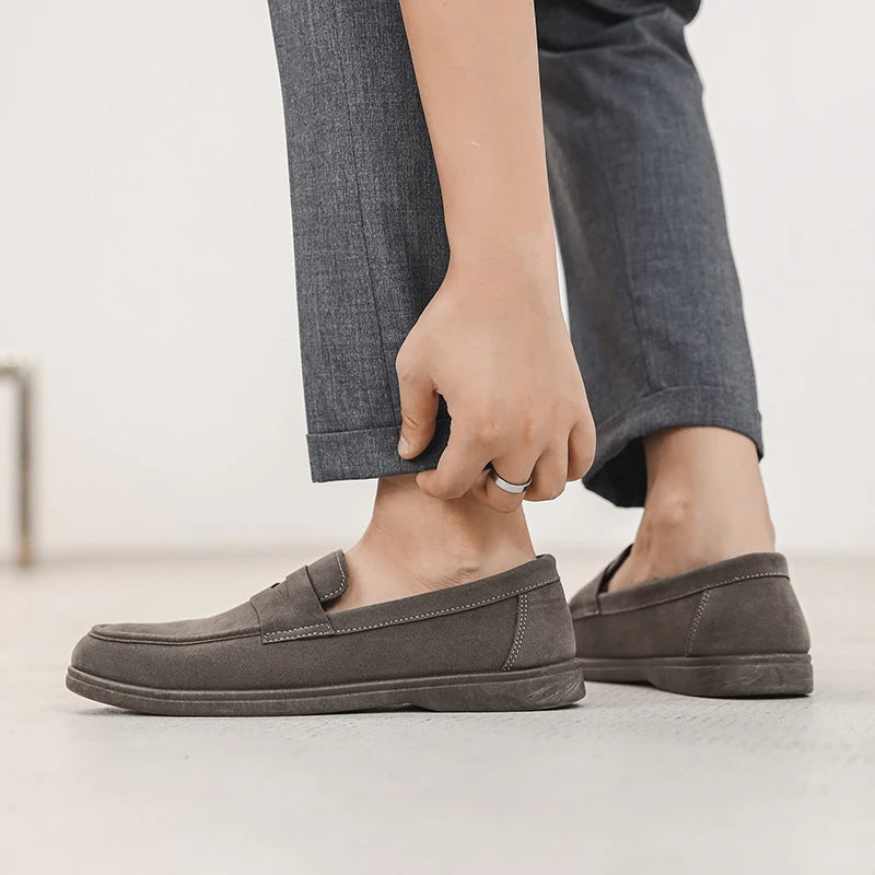 Hot Sale Men's Slip On Loafers Preppy Lightweight Breathable Comfort Outdoor Flats Non Slip Soft Sole Casual Daily Walking Shoes