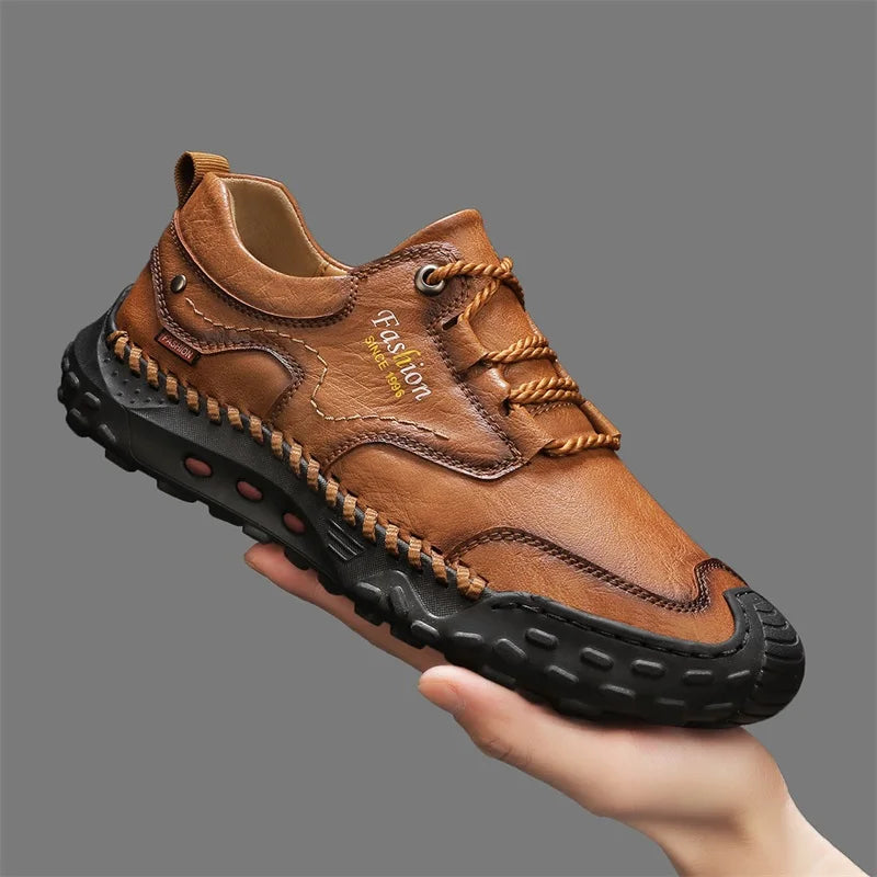 Outdoor Casual Leather Mens Shoes Retro Style Male Sneakers Adult Non-Slip Casual Desert Hiking Footwear Treking Shoes Trainers