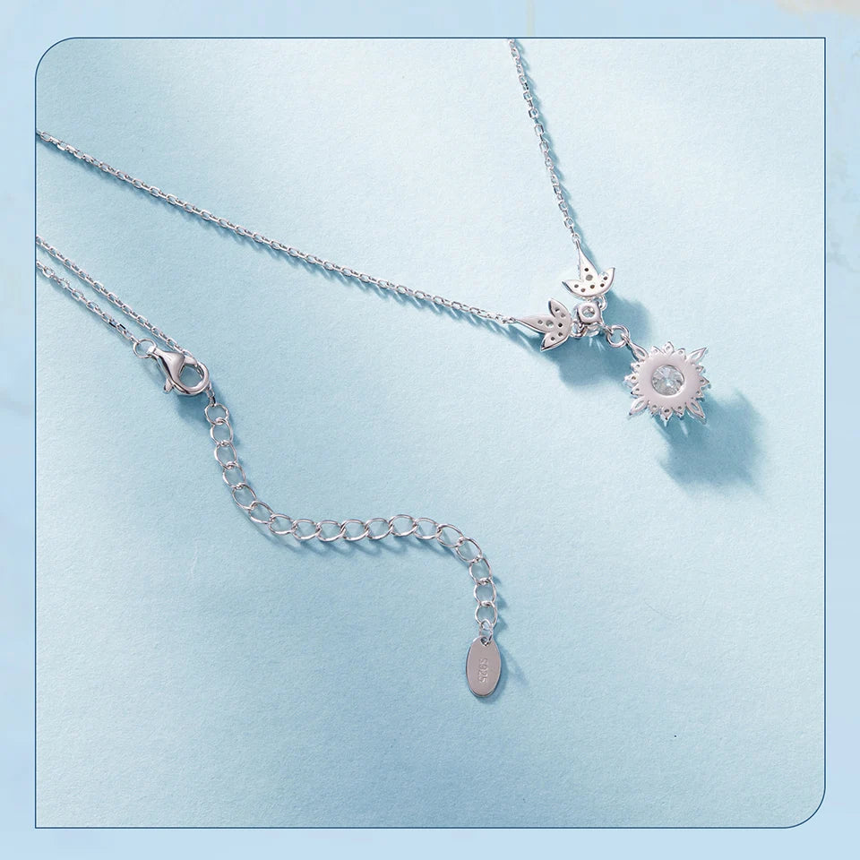 Necklace Vintage Engraved 925 Sterling Silver Round Cut Diamond for Women Twinkling Engagement Gift