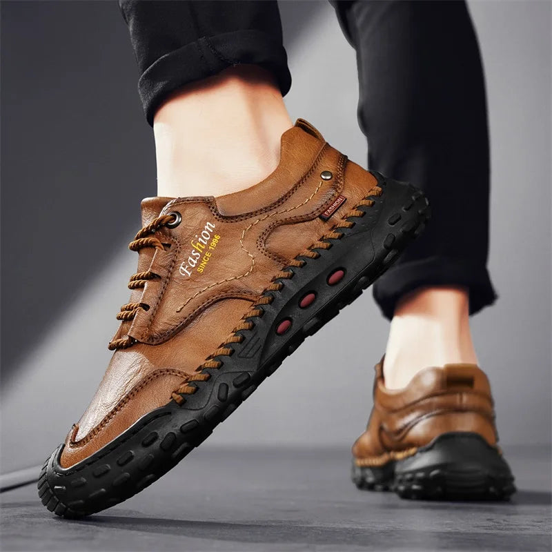 Outdoor Casual Leather Mens Shoes Retro Style Male Sneakers Adult Non-Slip Casual Desert Hiking Footwear Treking Shoes Trainers
