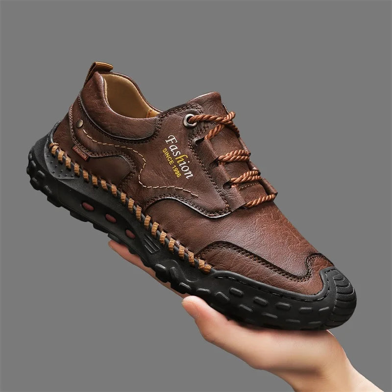 Outdoor Casual Leather Mens Shoes Retro Style Male Sneakers Adult Non-Slip Casual Desert Hiking Footwear Treking Shoes Trainers