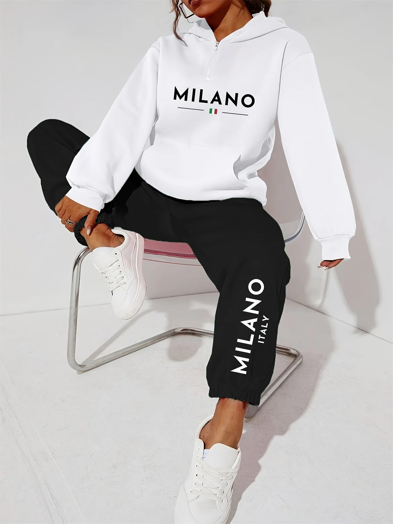 Women’s Warm Hoodie Sweatpants Set Plush Fleece Two Piece Outfit