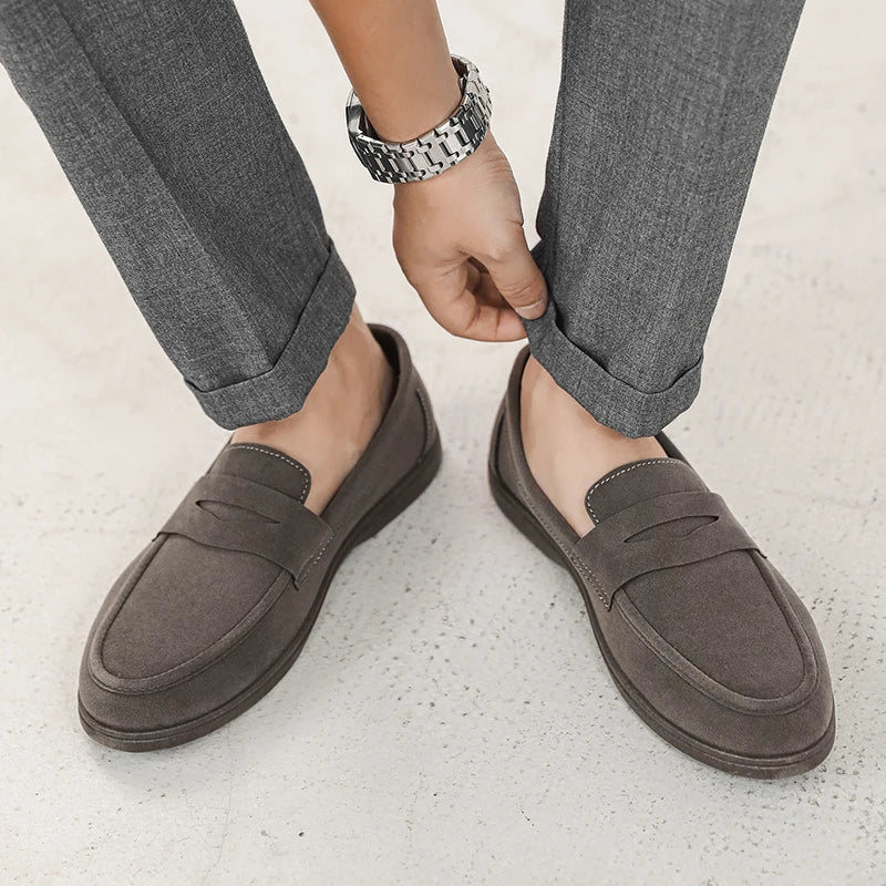 Hot Sale Men's Slip On Loafers Preppy Lightweight Breathable Comfort Outdoor Flats Non Slip Soft Sole Casual Daily Walking Shoes