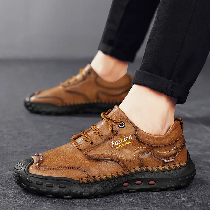 Outdoor Casual Leather Mens Shoes Retro Style Male Sneakers Adult Non-Slip Casual Desert Hiking Footwear Treking Shoes Trainers
