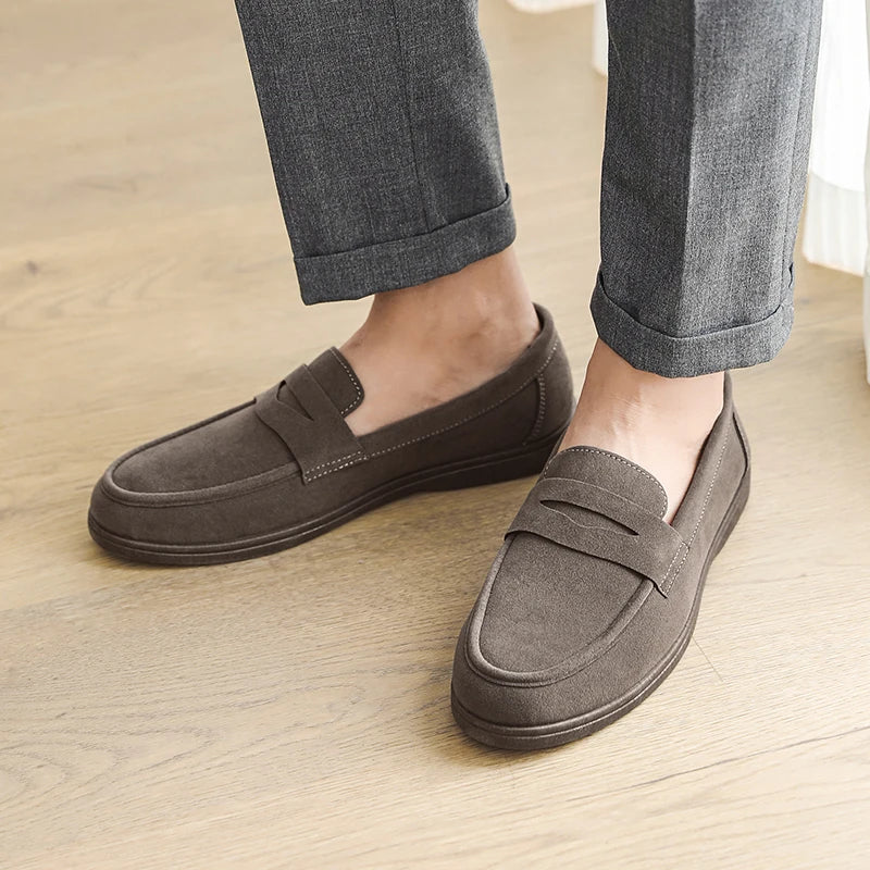 Hot Sale Men's Slip On Loafers Preppy Lightweight Breathable Comfort Outdoor Flats Non Slip Soft Sole Casual Daily Walking Shoes