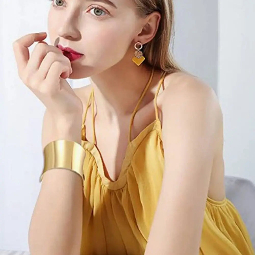 Unisex Wide Open Cuff Bracelet – Gold & Silver Tone Adjustable Metal