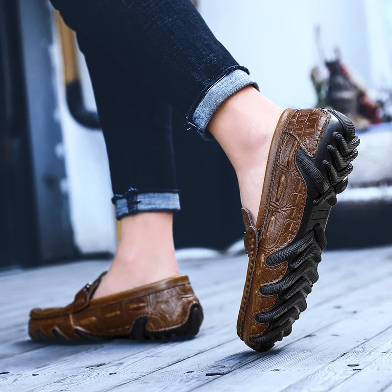 Men Casual Shoes Genuine Leather Crocodile Style Luxury Brand Mens Loafers Moccasins Slip on Black Driving Shoes Plus Size 38-47
